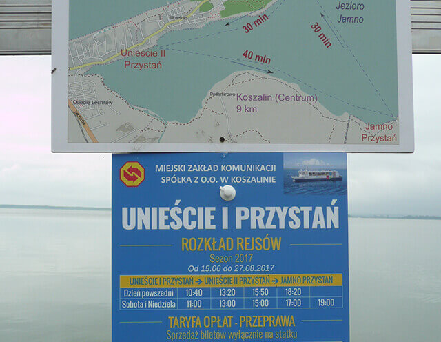 Przeprawa promowa na Jeziorze Jamno